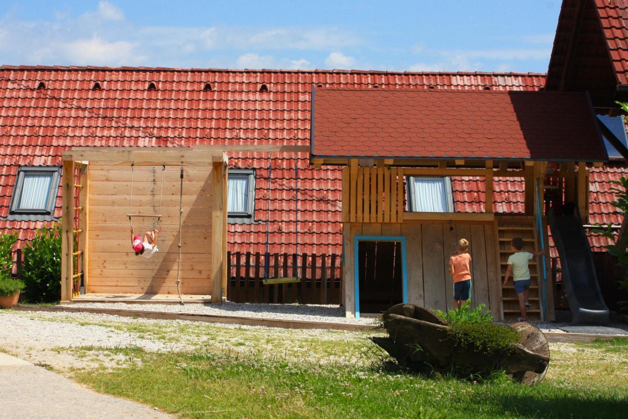 Farm Stay Zevnik Brezice Luaran gambar