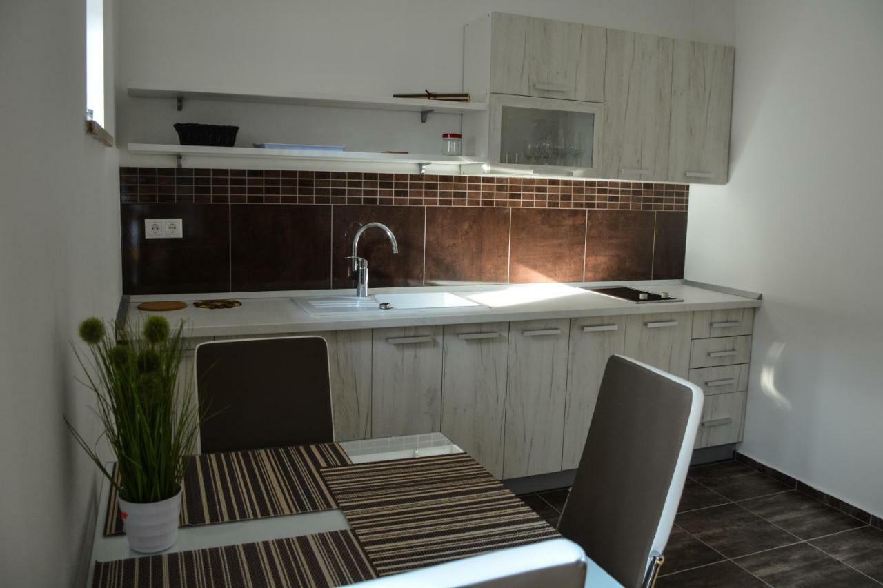Farm Stay Zevnik Brezice Luaran gambar