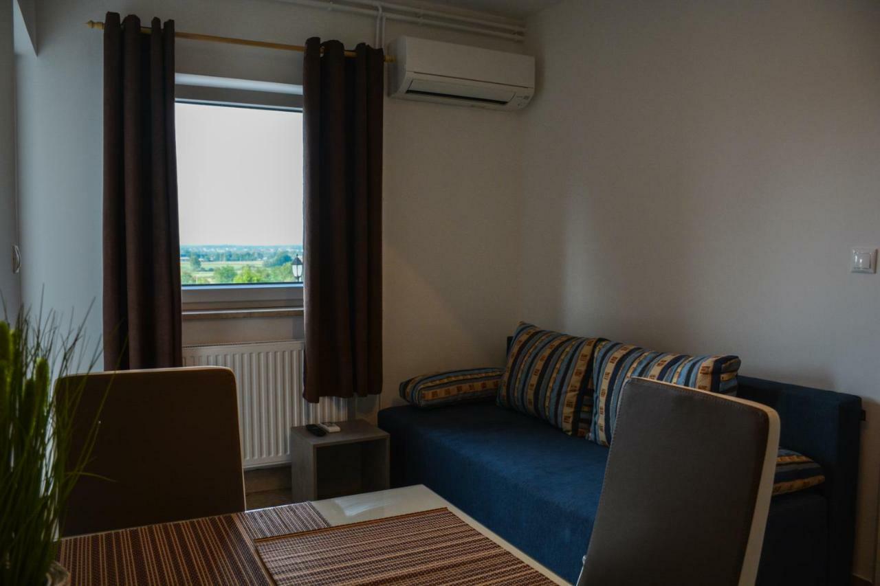 Farm Stay Zevnik Brezice Luaran gambar